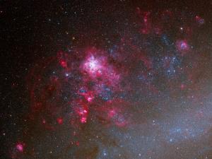 <a href="https://plaza.openmuseum.tw/muse/digi_object/e0fe13cded067ab3a605d4a89f9ee7fa" target="_blank">Around the Tarantula Nebula</a>