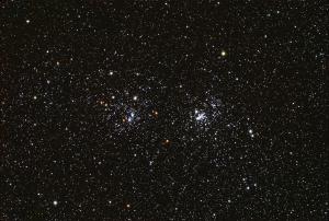 <a href="https://plaza.openmuseum.tw/muse/digi_object/e480f9a1bacc46341b8e875b6a4dd284" target="_blank">hχ Perseus Double Cluster</a>