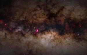 <a href="https://plaza.openmuseum.tw/muse/digi_object/bfc48011e57d71d0cf74037c802a2c6d" target="_blank">Milky Way Panorama</a>