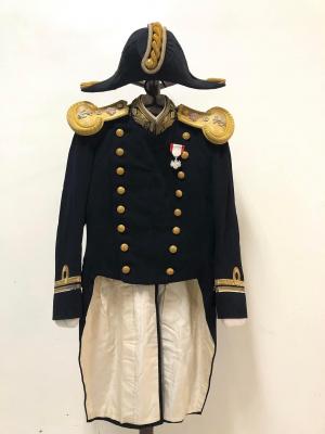 大日本帝國海軍主計中尉大禮服樣式